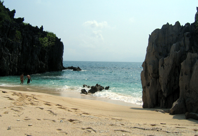 Discovering Paradise that is Caramoan