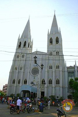 Visita Iglesia de Manila